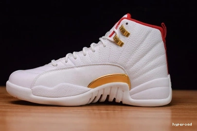 Hyperoad WHITE RED UNIVERSITY JORDAN 12 AIR FIBA 0719